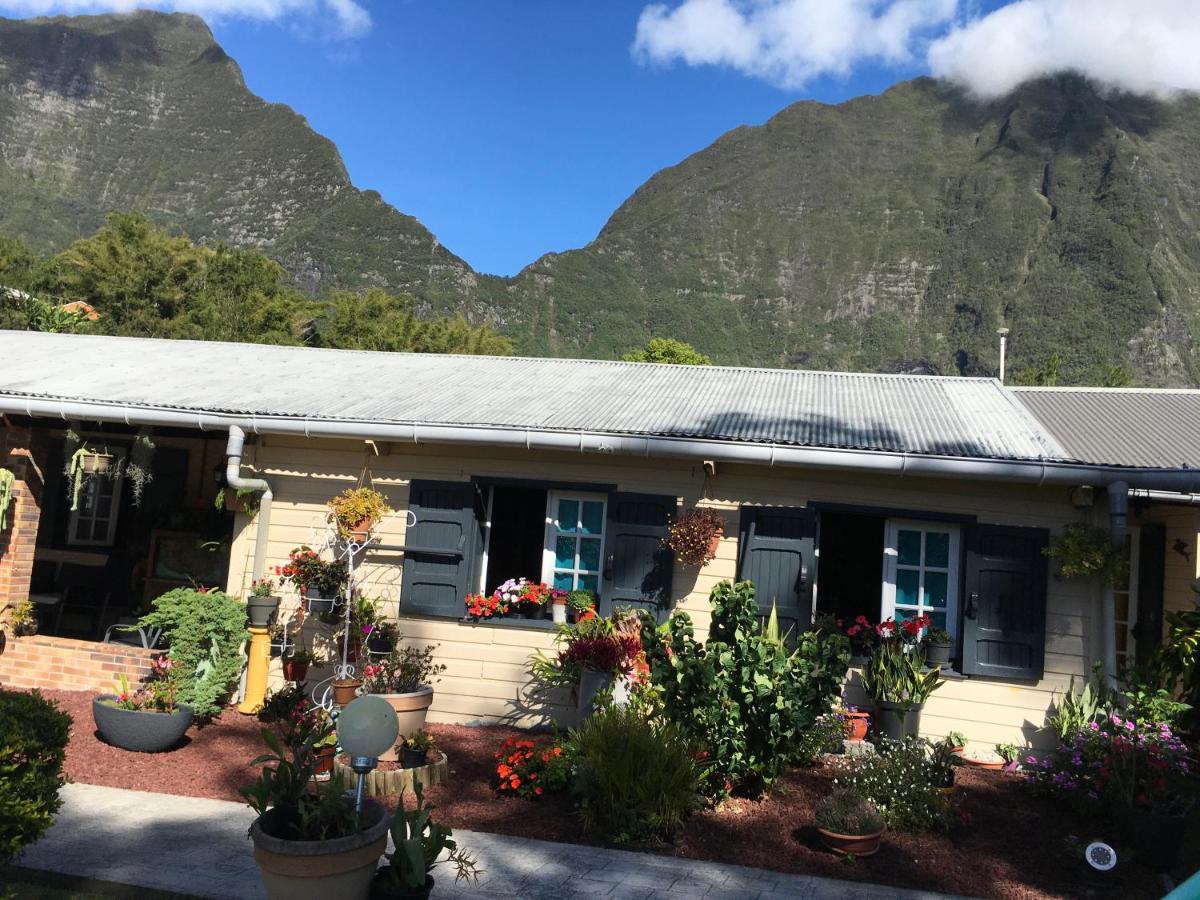 Ti Kaz Hoareau Bed & Breakfast Salazie Ngoại thất bức ảnh